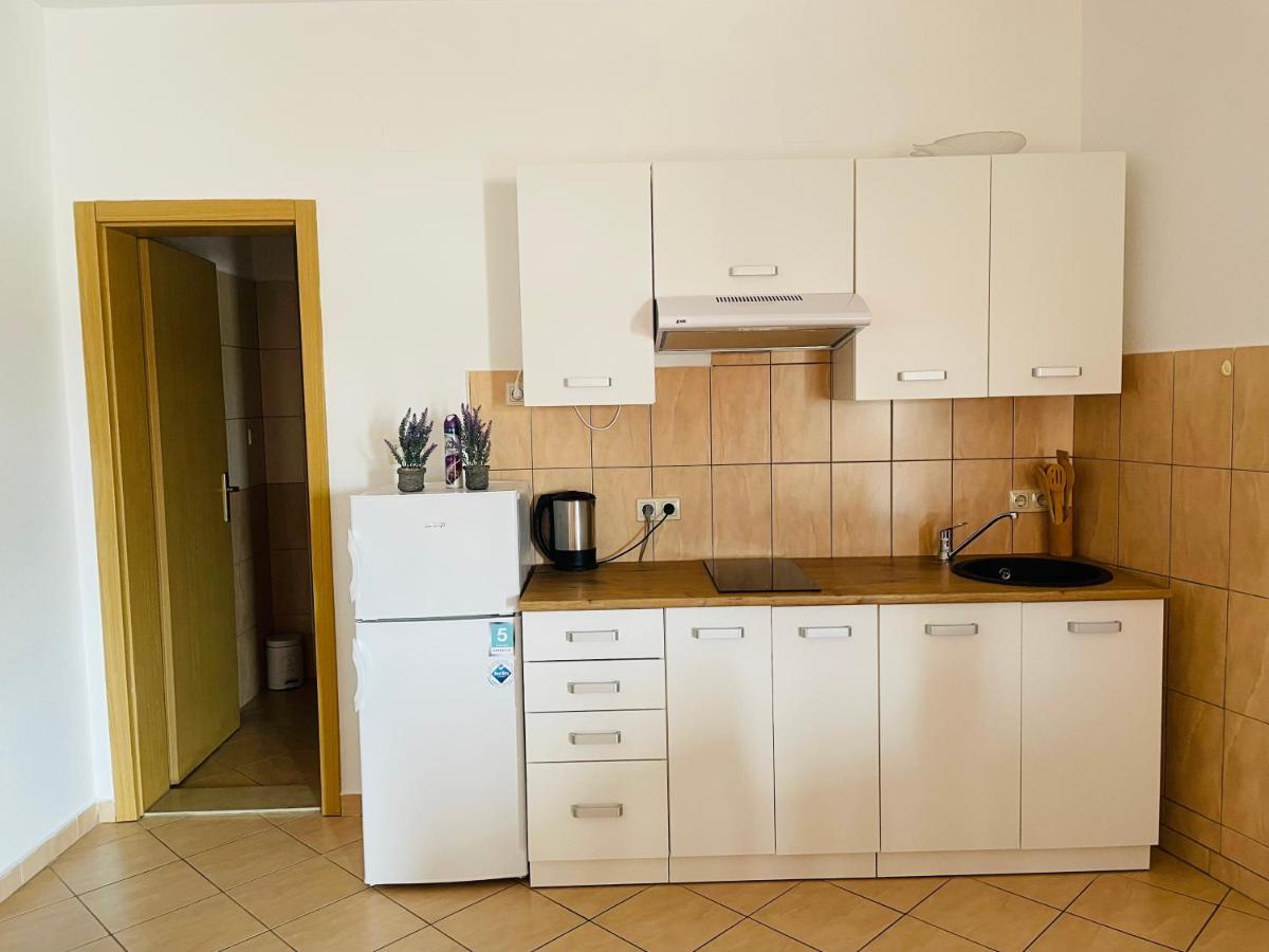 Studio Trogir Helena Apartment Plano Ngoại thất bức ảnh