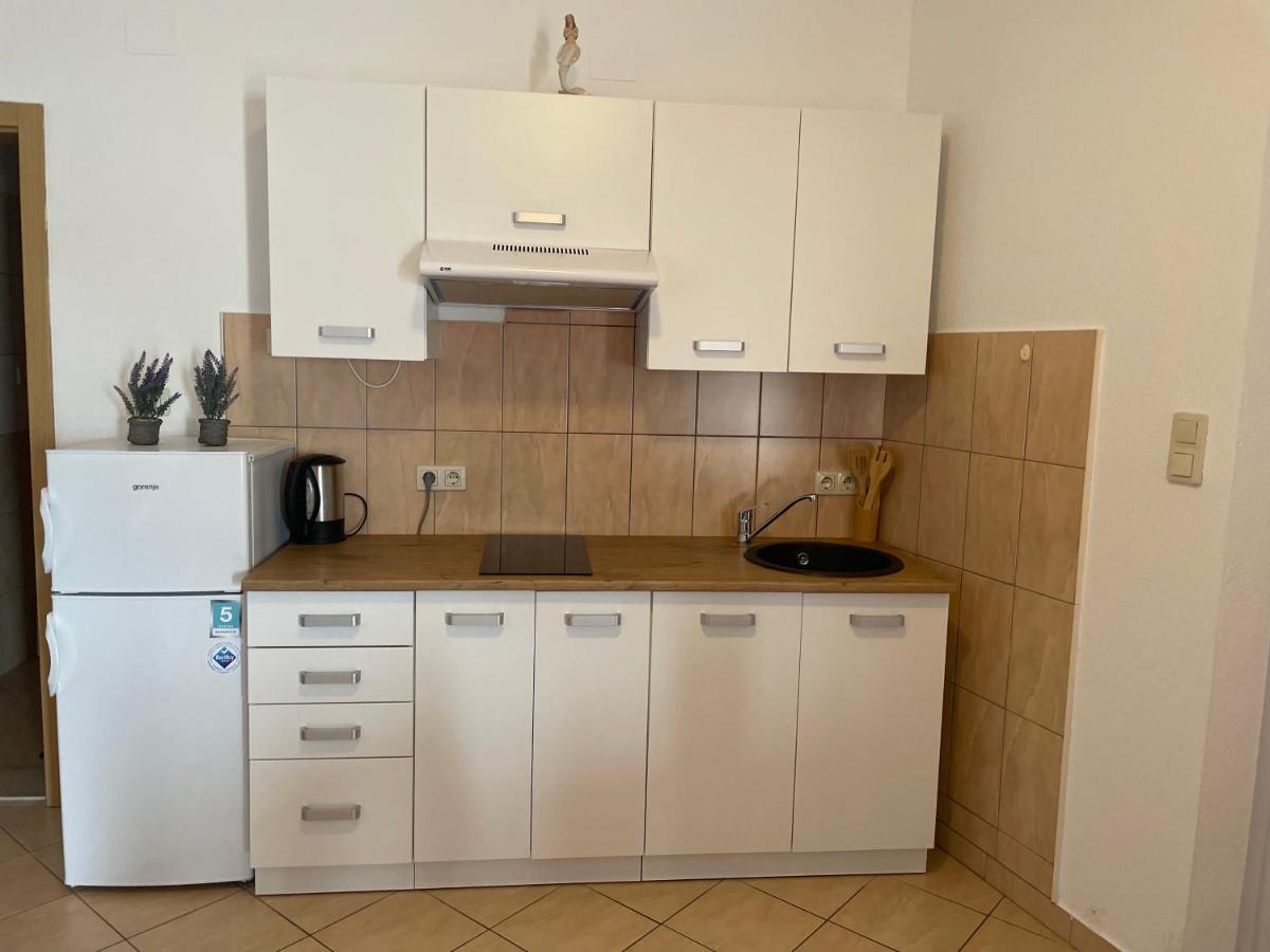 Studio Trogir Helena Apartment Plano Ngoại thất bức ảnh